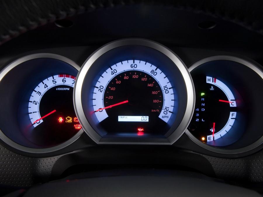  Toyota Tacoma SR5 Double Cab 2012 года  (фото 12 из 23)